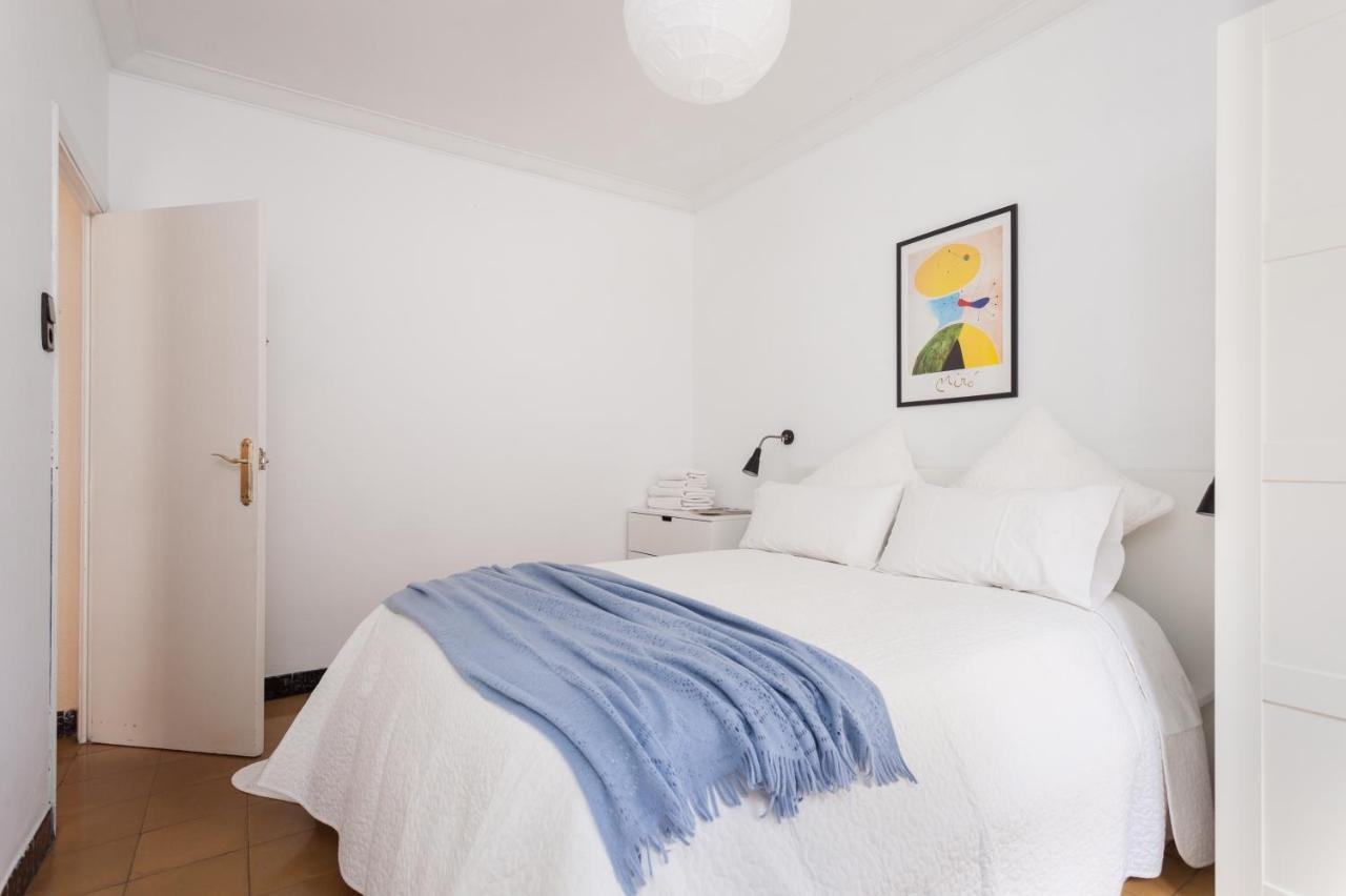 شقة Apartamento Con Encanto, Luminoso Y Tranquilo لوسبيتاليت دي يوبريغات المظهر الخارجي الصورة