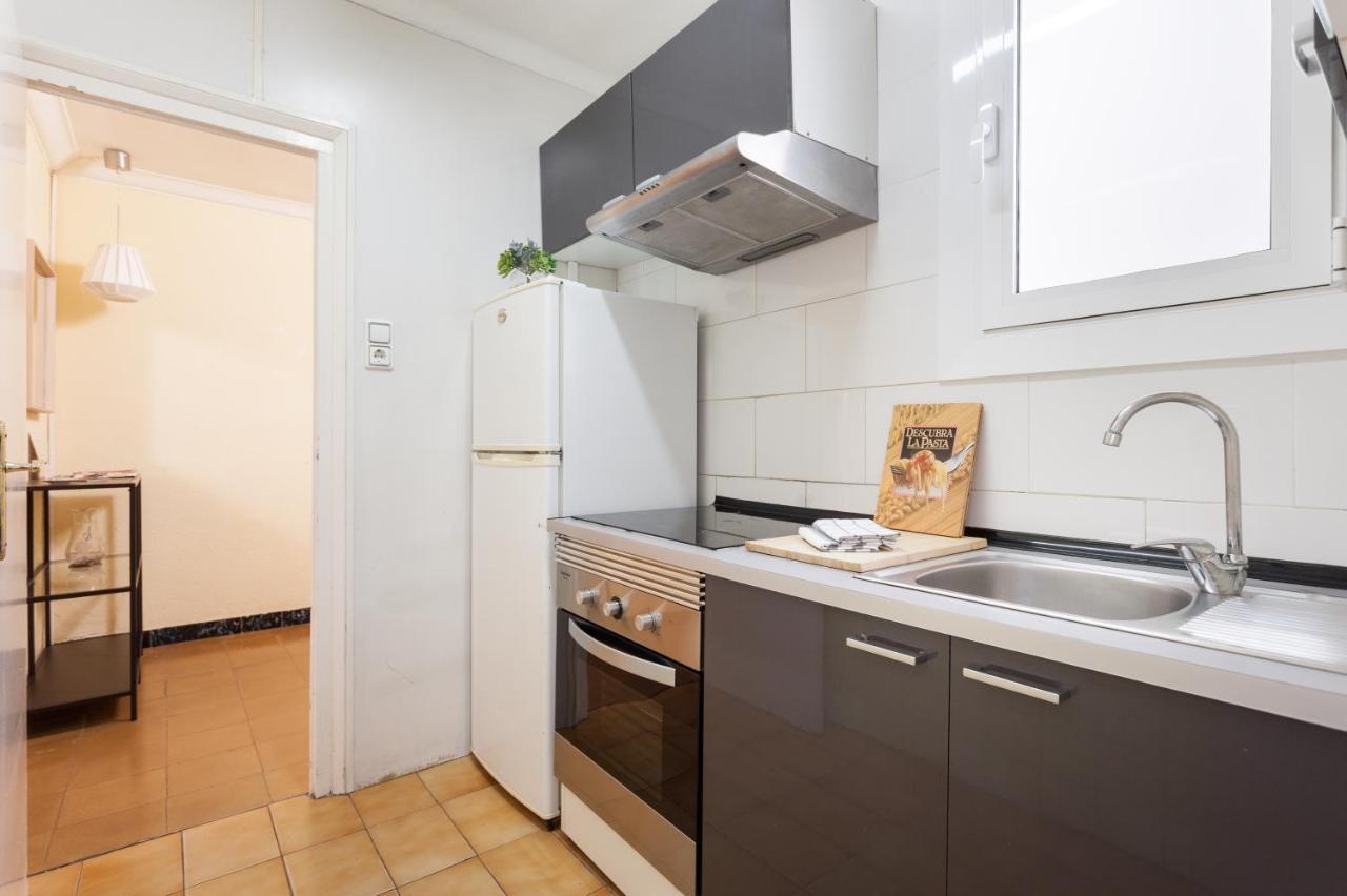 شقة Apartamento Con Encanto, Luminoso Y Tranquilo لوسبيتاليت دي يوبريغات المظهر الخارجي الصورة